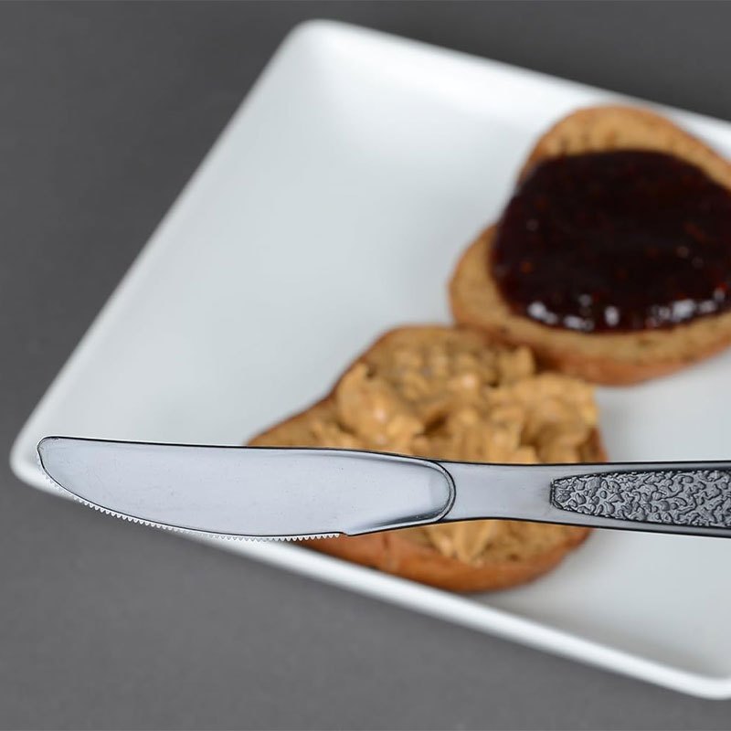 100PcsSet Plastic Knives BPA Free Disposable Plastic Cutlery Set Solid and Durable Plastic Cutlery Premium Disposable Cutlery for Party Supply Kitchen Supplies